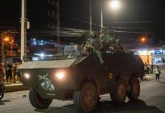 Presos de la cárcel de Guayaquil se amotinan por la presencia de militares en el centro