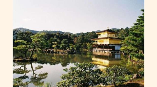 JAPÓN La fascinante historia de Japón ha dejado 20 sitios Patrimonio de la Humanidad con magníficos santuarios, pueblos y monumentos históricos.