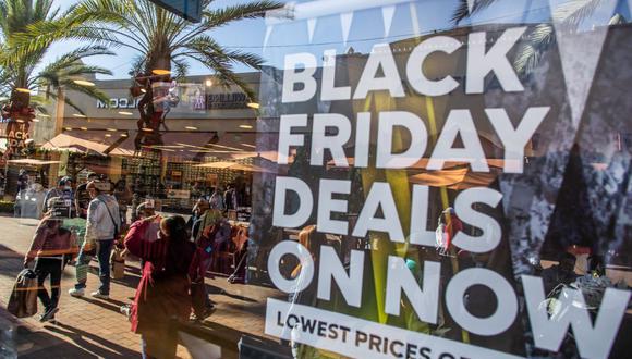 Muchas tiendas cerrarán sus puertas durante Acción de Gracias y abrirán desde muy temprano para el Black Friday (Foto: (Foto: AFP)