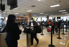Gremio hotelero solicita al Gobierno la eliminación del metro de distancia en aeropuertos