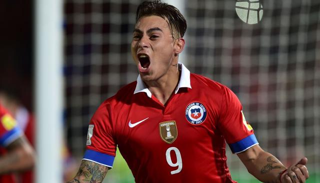 Eduardo Vargas. Otro delantero con buena pegada y sobre todo gol que tiene Chile es Eduardo Vargas.  Defiende los colores del Hoffenheim de Alemania y vale más de 6 millones de dólares. (AFP)