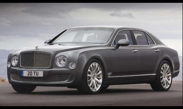 Fotos 8 | 13. Bentley Mulliner Mulsanne Blindado. Este modelo en particular, puede resistir armas de alto poder de fuego, amenazas de ataques químicos y explosivos por todos lados. Este Bentley puede acelerar de 0 a 100 km/h (62 mph) en sólo 5 segundos y 