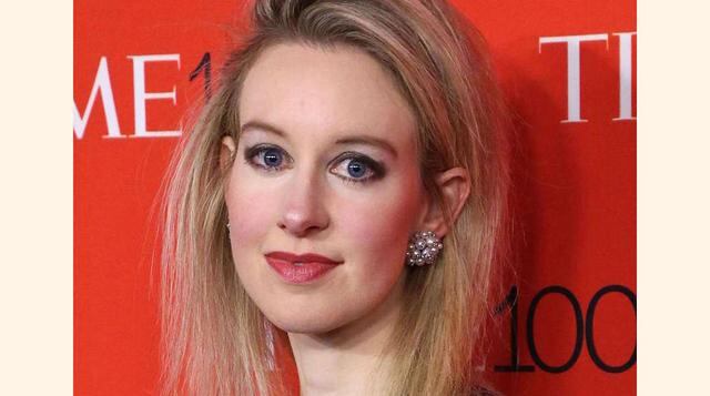 20. Elizabeth Holmes, 33 –  llegó a ser una de las mujeres más ricas del mundo, con un patrimonio neto de US$ 4,500 millones (3,990 millones de euros).