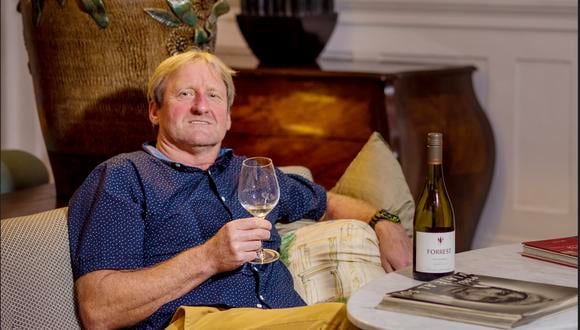 Kiwine ofrece una gama de vinos neozelandeses entre los que se encuentran botellas de las bodegas Saint Clair, Forrest y Astrolabe.
