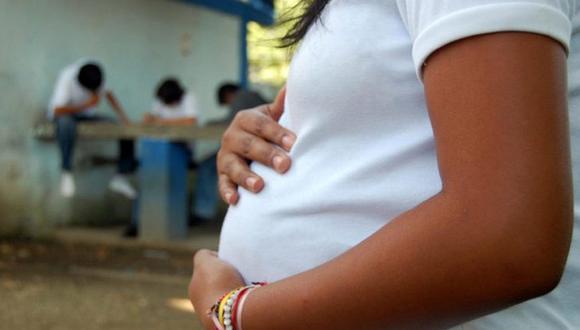 “El embarazo adolescente es una fábrica de pobres en América Latina”, dice Federico Tobar, asesor regional del UNFPA.
