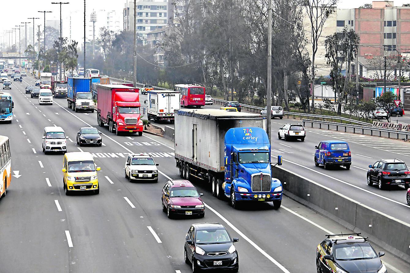 Transportistas de carga. Señalan que hubo acuerdo con la MML para facilitar carga de comercio exterior. (Foto: GEC)