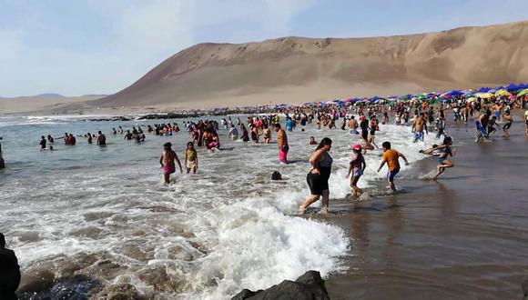 Playa en Tacna.