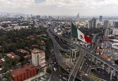 Caída de inflación sorprende en México pero persistirá el aumento de tasas