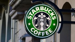 Starbucks demuestra que su imagen es de teflón