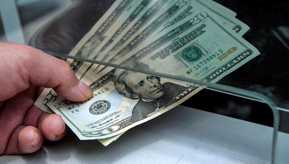 Dólar. Demanda crece por incertidumbre electoral. (Foto: AFP)