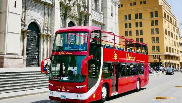 En la actualidad, existen 575 unidades y 196 conductores habilitados para brindar servicio de transporte turístico. Foto: ATU
