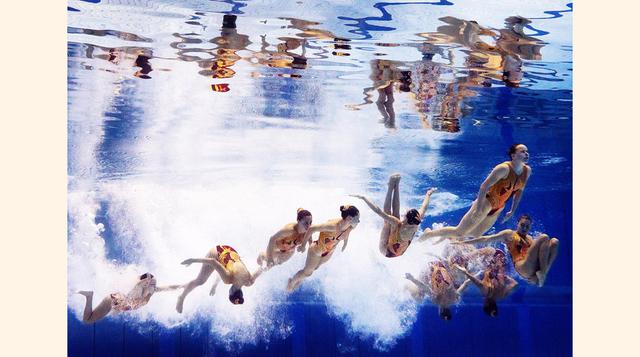 Equipo suizo de nado sincronizado durante el Campeonato Europeo de Berlín 2014. (Foto: Getty Images)