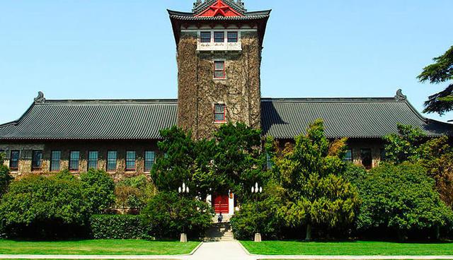 FOTO 9 | Universidade de McGill, Canadá. Puntuación total: 193.2