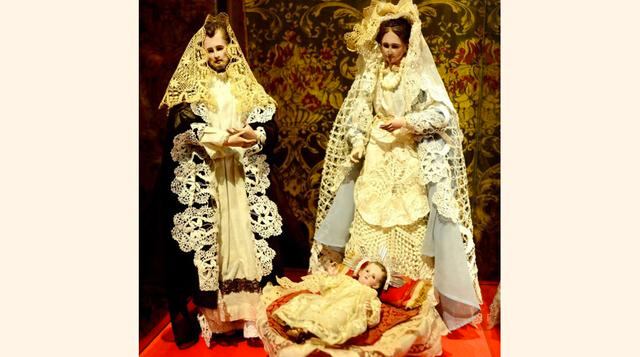 Este nacimiento fue realizado por artesanos que utilizaron tela e hilo sobre personajes realizados con hebras de algodón. (Foto: bbc)