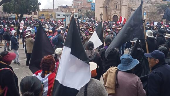 Declaran duelo provincial tras cumplirse un año de las 18 muertes durante las protestas contra Dina Boluarte en Puno. Fuente: Correo