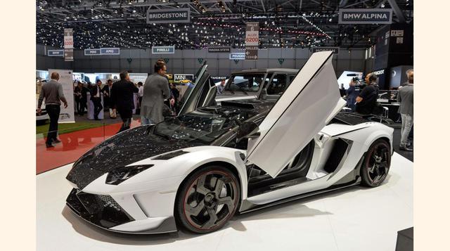 El Mansory Carbonado GT acelera de 0 a 100 km/h (62 mph) en solo 2.1 segundos, y puede alcanzar más de 370 km/h (230mph). (Foto: Mega Ricos)