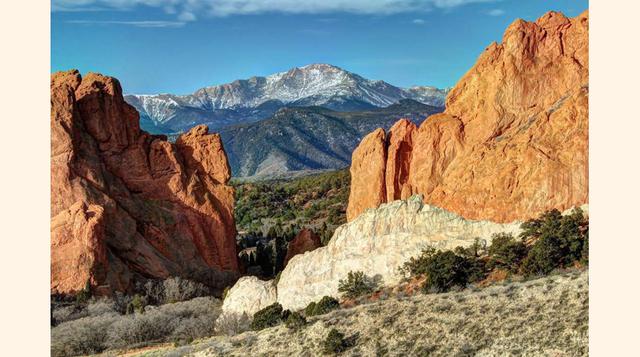Pikes Peak,Colorado Springs, Colorado; Asciende a más de 14.000 pies en el tren de Pikes Peak Cog.