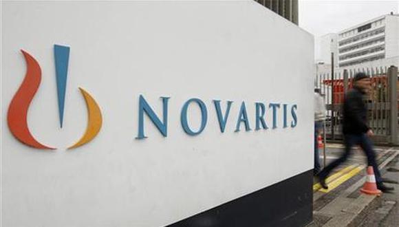 Francia multa con 444 millones de euros a farmacéuticas Novartis, Roche y Genentech por limitar competencia. (Reuters).