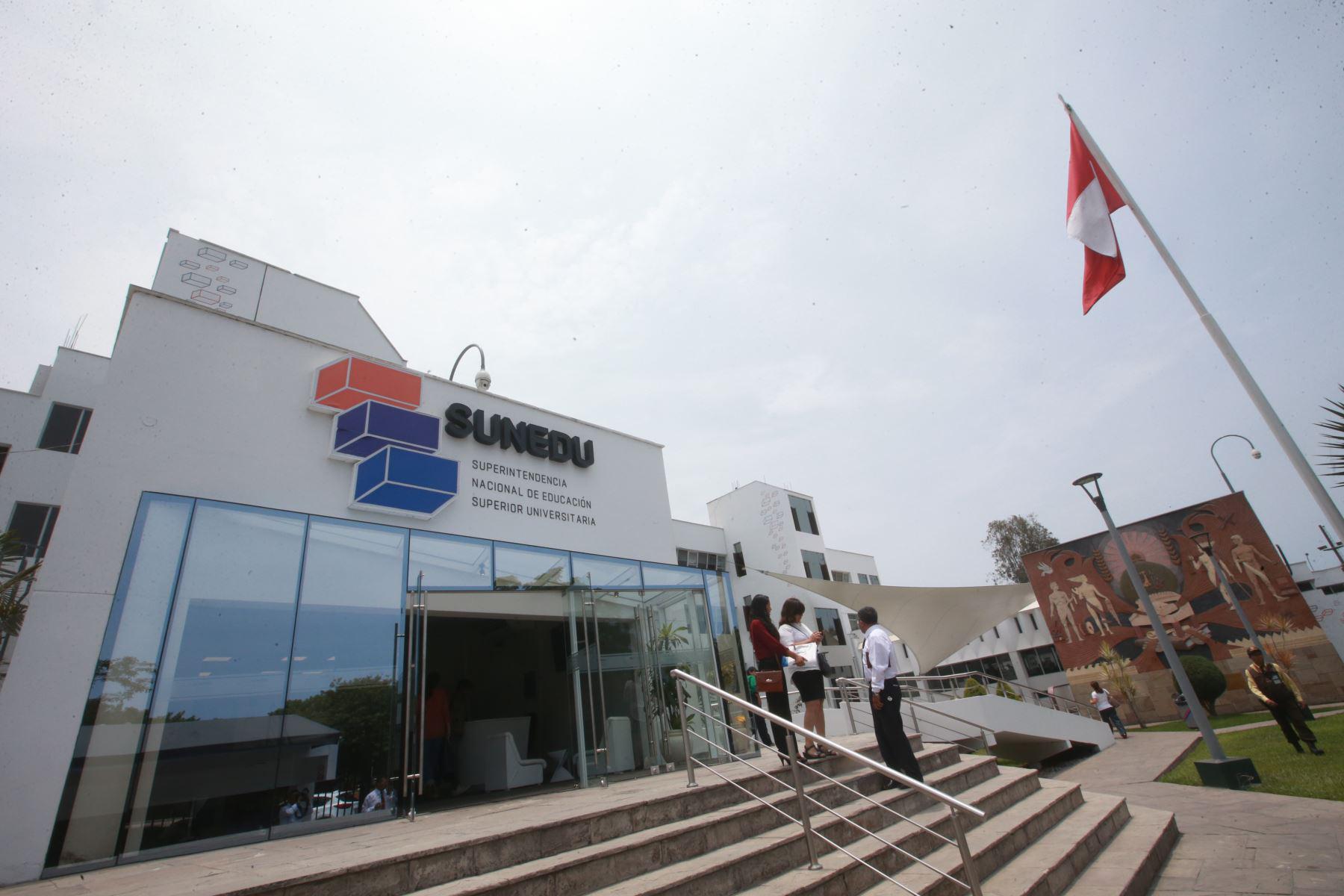 Minedu impulsará la propuesta para que la Sunedu centralice el licenciamiento de toda la educación superior. (Foto: Andina)