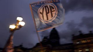 YPF nombrará nuevos auditores para evitar ser expulsada de Wall Street