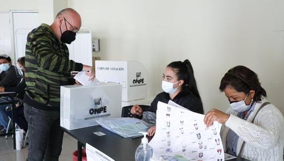 Las organizaciones políticas realizarán elecciones internas para las Elecciones Regionales y Municipales 2022, luego de la suspensión de las primarias en octubre del año pasado. (Foto: ONPE)