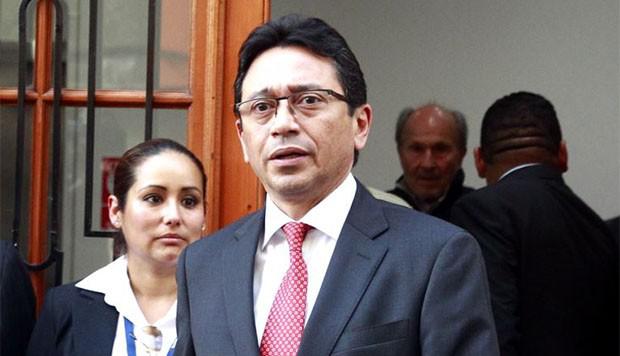 “La fiscalía pretende una prisión preventiva con un testimonio de oídas. Dictado por un señor a quien yo no conozco y ha declarado no conocerme", cuestionó Humberto Abanto. (Foto: GEC)