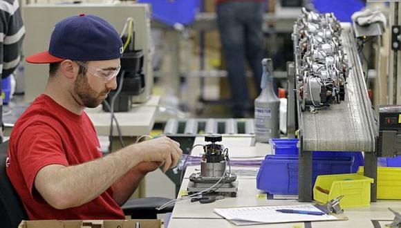 Economistas consultados por Reuters habían calculado un alza de 180,000 empleos. (Foto: AP)