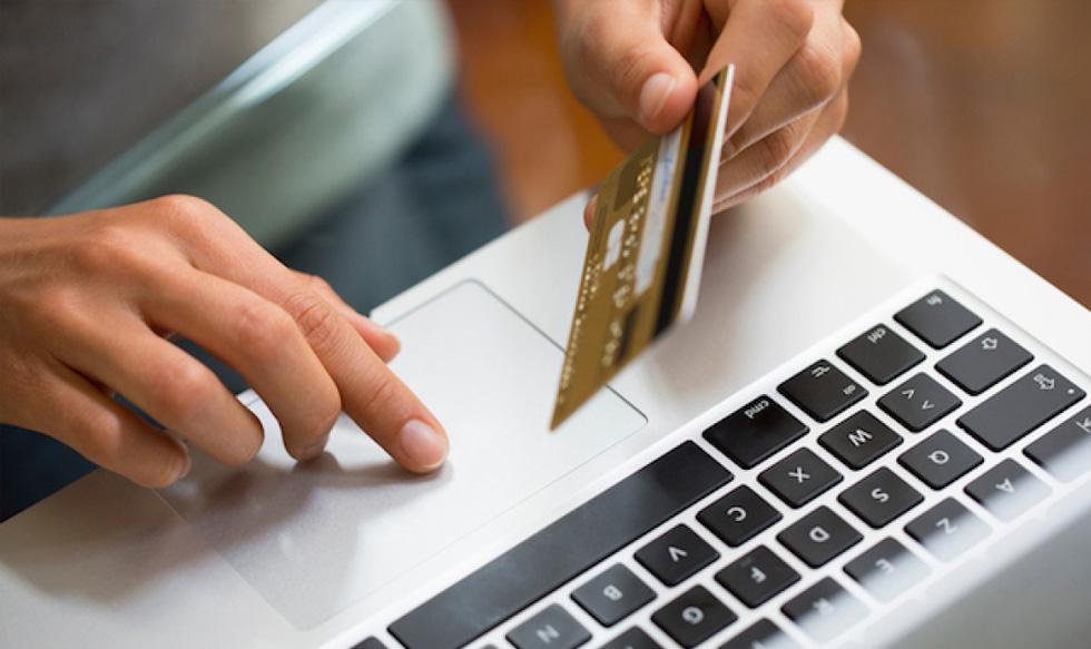 2.	Conéctese a redes de Wi-Fi conocidas y evite las conexiones públicas. Si el uso de una red Wi-Fi pública es inevitable, utilicé una conexión VPN para cifrar todo el tráfico entre su dispositivo y los sitios Web en Internet.