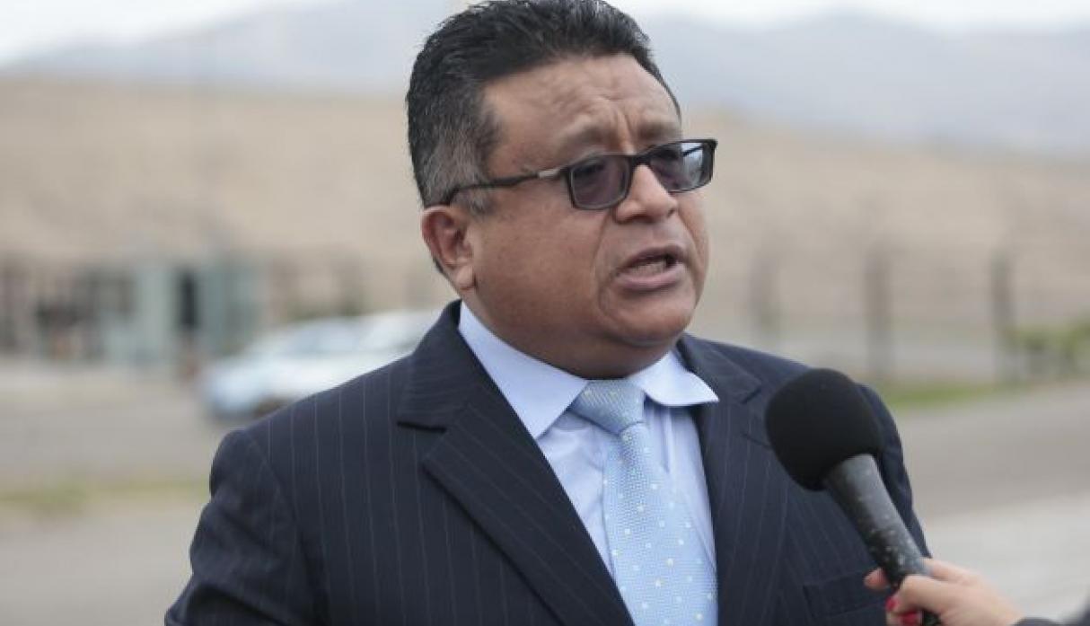 Erasmo Reyna se mostró conforme con orden de impedimento de salida contra su patrocinado. (Foto: USI)