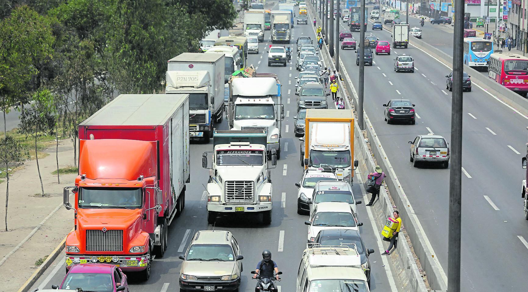 Plataformas logísticas. Es lo que se busca para poder distribuir los productos a las bodegas. (Foto: Anthony Niño de Guzmán)