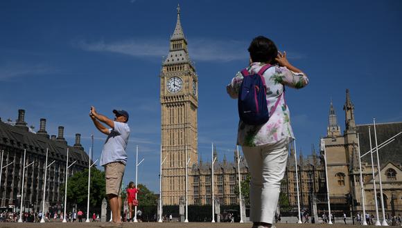 El visado todavía será necesario para los nacionales peruanos que deseen realizar estudios de largo plazo, trabajar con un contrato en el Reino Unido o establecerse permanentemente en el Reino Unido. (Foto: AFP)