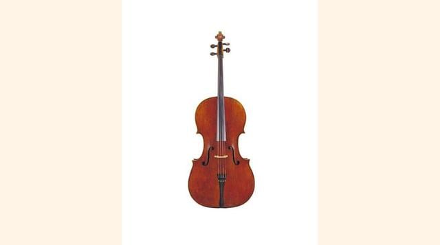 Cello “Bonjour”. El Cello Bonjour Stradivari fue fabricado por el famoso Antonio Stradivari.  El instrumento lleva el nombre de un cellista parisino del siglo XIX llamando Abel Bonjour. A la Muerte de Bonjour el instrumento ha pasado por múltiples museos 
