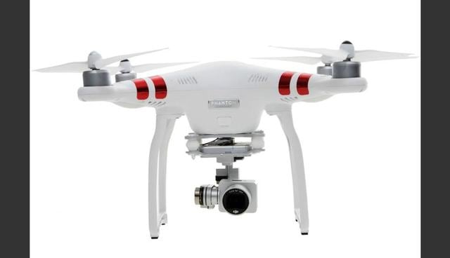 FOTO 3 | Usodrones. Según informa la propia franquicia, "Usodrones es un modelo de negocio desarrollado para ofrecer servicios intregrales de captura, tratamiento y análisis de datos a empresas y particulares. Es una franquicia que permite llevar a cabo multitareas. Permite observar desde una perspectiva privilegiada los fenómenos y cambios que se producen en grandes espacios y comparar su evolución a lo largo del tiempo."

El franquiciado deberá desembolsar aproximadamente 7.000 euros de inversión total. Según informan desde la empresa, "el precio de la franquicia engloba todo lo necesario para empezar".

Por último, Usodrones "ha desarrollado un servicio de modelado 3D diseñado para el escaneo de lugares históricos, algo que resulta esencial para los proyectos de restauración del patrimonio cultural". (Foto: franquicias.emprendedore)