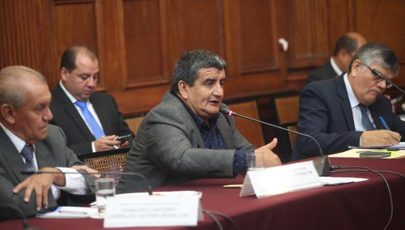 Humberto Acuña deberá exponer su defensa en una próxima sesión de Consejo Directivo. (Foto: Dante Piaggio D. / GEC)