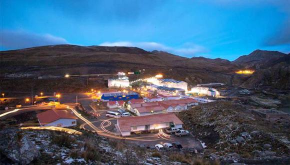 Cerro de Pasco Resources Inc. pagará a Activos Mineros SAC aproximadamente US$ 1 millón por la servidumbre.