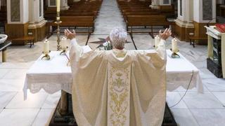 Iglesia católica presenta su protocolo para actividades religiosas en tiempos de COVID-19