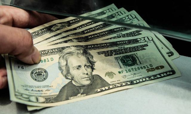 Viernes 7. Cotización del "dólar":http://gestion.pe/mercados/sol-peruano-se-acerca-maximos-pese-medidas-banco-central-2186931 bajaría a S/ 3.15 hasta julio, según Morgan Stanley. El sol peruano se acerca a máximo de 18 meses (S/ 3.2321 en febrer