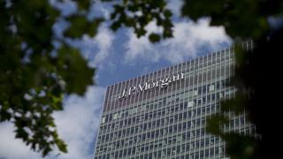 JPMorgan venderá US$ 13,000 millones en bonos en venta bancaria récord