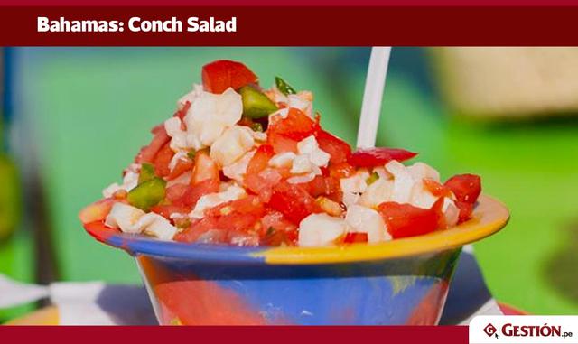Similar al ceviche, la ensalada de conchas es sin duda la comida por excelencia de Bahamas. Algunos lugareños creen que tiene poderes afrodisíacos.