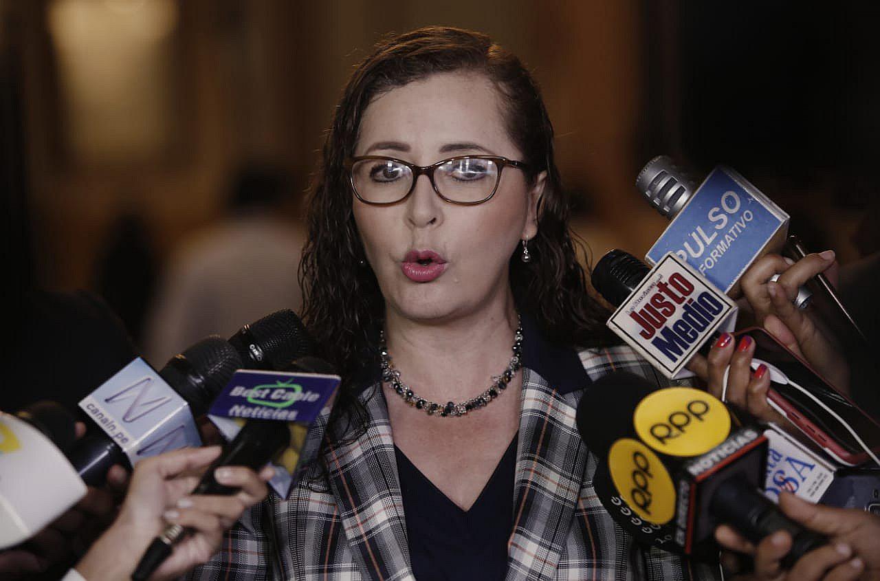 La congresista Rosa Bartra renunció a Fuerza Popular y postula a la reelección por Solidaridad Nacional