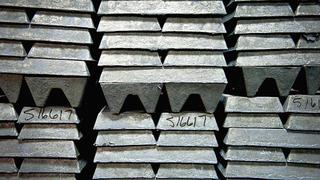 Mercados mundiales de plomo y zinc tendrán superávit en el 2022, señala grupo ILZSG de la industria