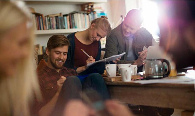 No acertar en los precios (18%). Antes de tasar un producto hay que averiguar si el mercado está dispuesto a pagar por él y cuánto. Poner precio es una habilidad que busca el equilibro entre demasiado bajo o demasiado alto teniendo en cuenta que no es est