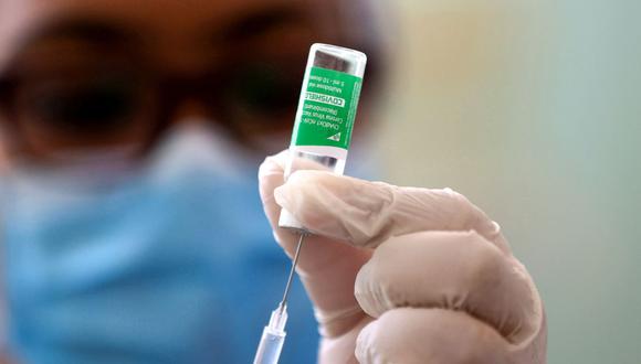 La representante de la UNMSM afirmó que la vacunación del personal del estudio no es una práctica habitual en los ensayos clínicos. (Foto: Reuters)