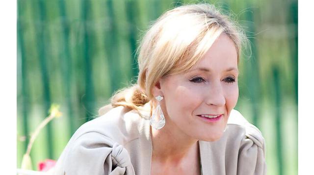 J.K. Rowling fue rechazada por 11 editores. La brillante mente detrás de la famosa franquicia de Harry Potter, valorada en US$ 25 mil millones, J.K. Rowling es probablemente la escritora más exitosa de todos los tiempos. Pero no siempre tuvo a la suerte d