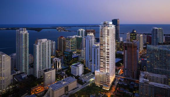 En el 2021, 122 empresas trasladaron sus sedes a Miami o abrieron oficinas en esta urbe costera, lo que se traduce en la llegada de miles de nuevos residentes que buscan vivienda (Foto: Difusión).