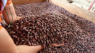 Primer productor de cacao baja precio por primera vez desde el 2012