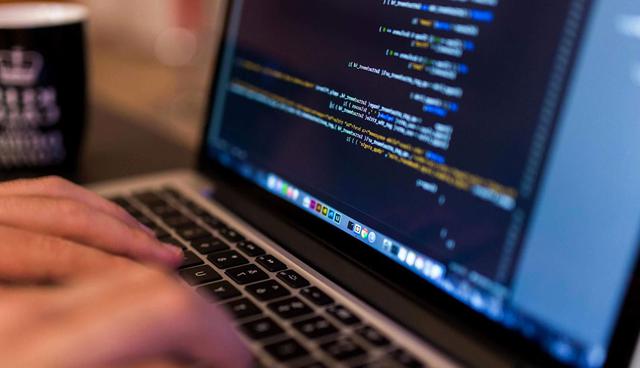 Foto 28 | Puesto 28. Software integrado. Combina la función de varios programas con una sola interfase. Un programa así es diseñado usualmente para el usuario principiante o fortuito. Se omiten muchas características que podrían encontrarse en productos aislados. (Foto: U-tad)