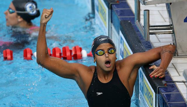 FOTO 17 | Etiene Medeiros (BRA, natación)
La brasileña Etiene Medeiros se marchó de los Juegos de Toronto 2015 con cuatro medalllas, entre ellas el oro en el hectómetro a espalda, primera medalla de ese metal en la historia de los Panamericanos para una nadadora brasileña. Pero ente aquella edición y la de Lima firmó el mayor éxito de su carrera, el título mundial de los 50 m espalda en el 2017. Tiene los récords sudamericanos de 50 libre, 50 y 100 espalda y, con sus compañeras brasileñas, 4x100 libre. Compite a partir del 6 de agosto. (Foto: SwimSwam)