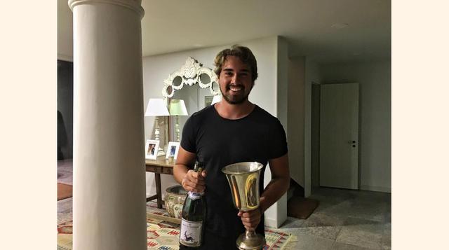 Sin embargo, la suerte cambió en los últimos años para este hombre de negocios que quería recuperar su fortuna con el lanzamiento de una pasta dentífrica blanqueadora 'milagrosa' y que este lunes se convirtió en la última víctima de las investig