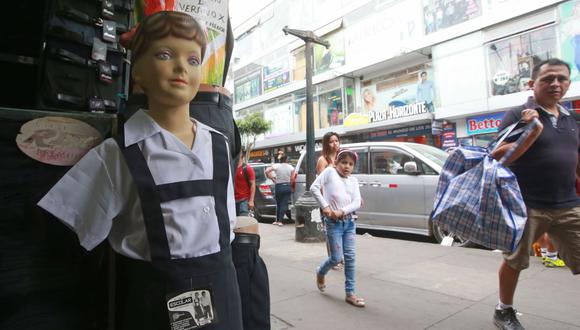 Empresarios textiles y de calzado advierten que aún no han podido recuperar las cifras que tenían prepandemia. Foto: Andina